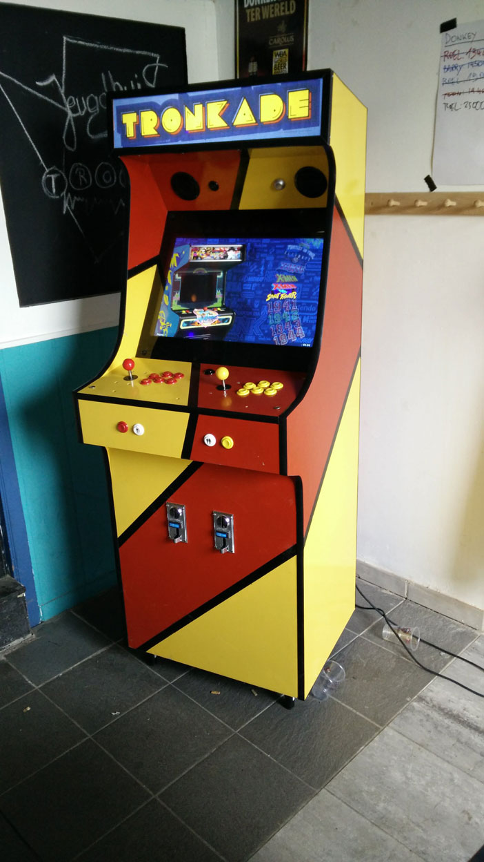 Tronkade arcade cabinet